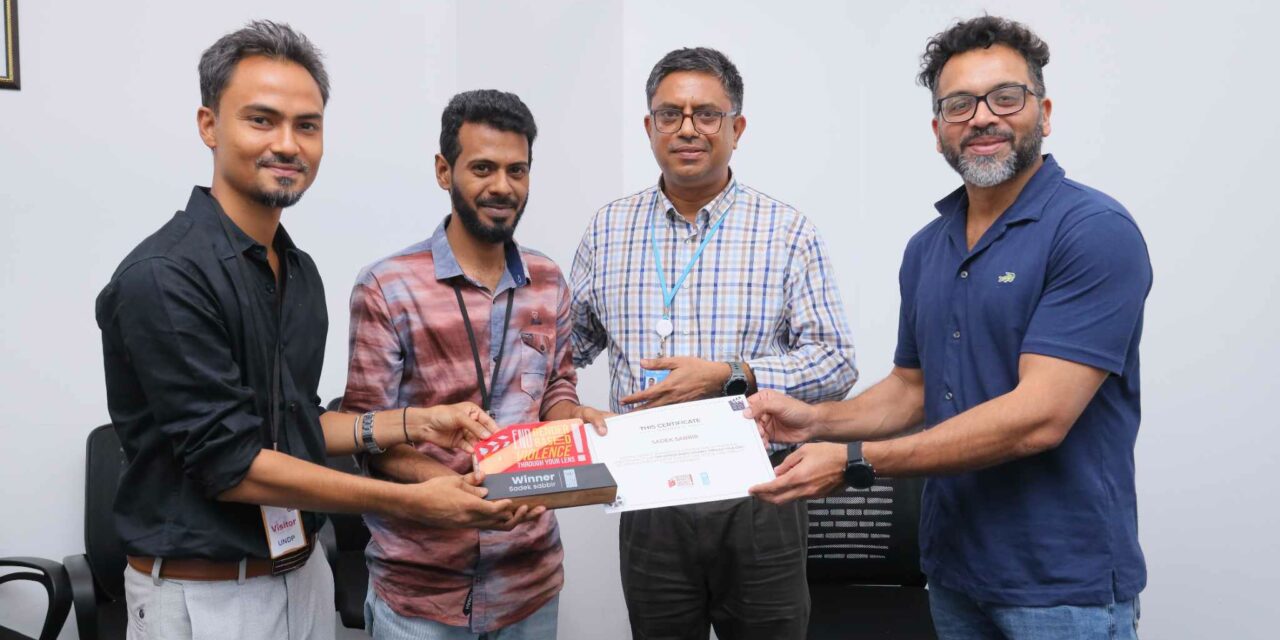 মোবাইলে নির্মিত ‘সাইড বাই সাইড’ পুরস্কৃত