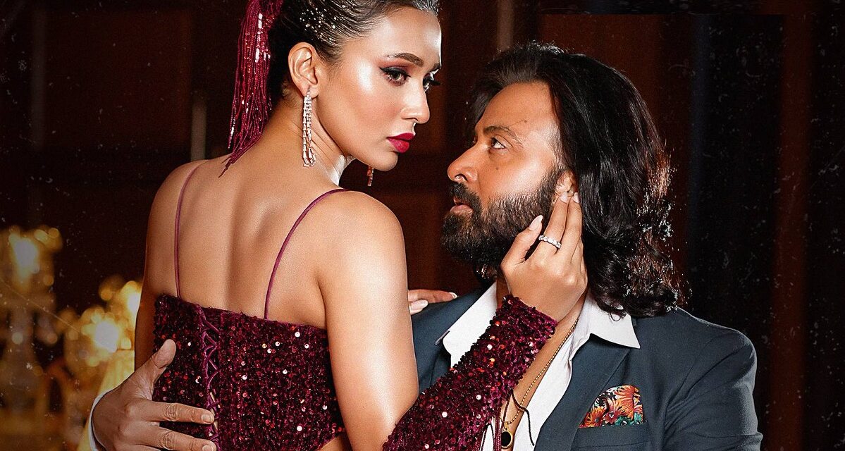 মাল্টিপ্লেক্সে চারদিনে ‘রাজকুমার’-এর ৬৬ দিনের আয়কে ছাড়িয়ে গেল ‘তুফান’