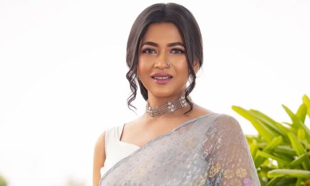 ভিপি নুরের সঙ্গে তোলা ‘ছবি ডিলিট ও সরি বলা শর্তে’ ভারতীয় ভিসা, প্রত্যাখান করেছিলেন বাঁধন