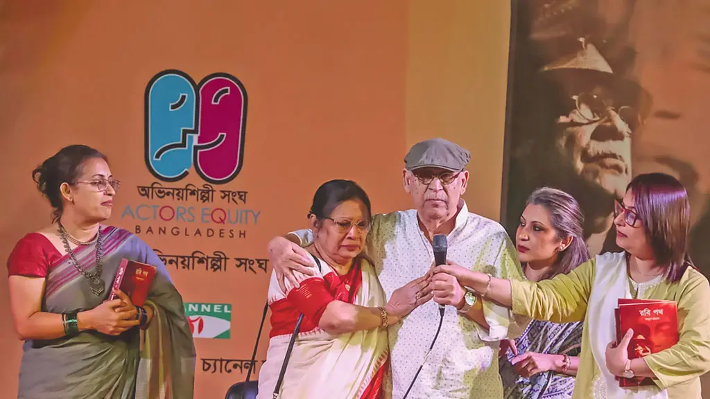তিন বছর ধরে ক্যানসারের সঙ্গে লড়ছেন আবুল হায়াত