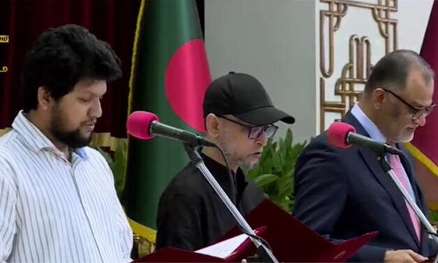 সংস্কৃতি মন্ত্রণালয়ের দায়িত্ব পেলেন মোস্তফা সরয়ার ফারুকী