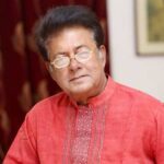 শিক্ষার্থীদের বিরুদ্ধে দিয়েছিলেন বিবৃতি, মামুনুর রশীদকে নাটক করতে মানা mamunur_rashid_bmdb_image