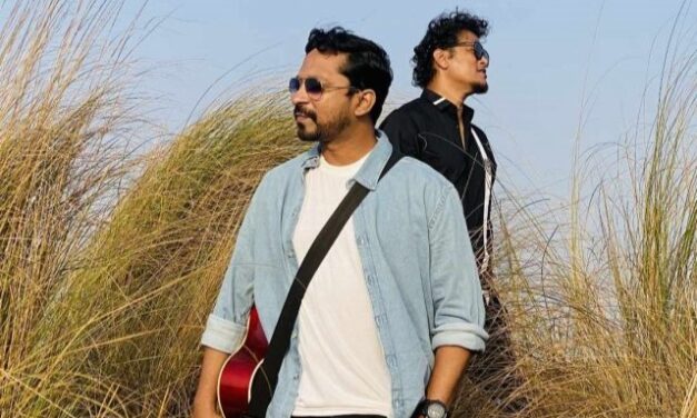 ‘হ্যালির ধুমকেতু’ হয়ে সুরের আকাশে ইমতিয়াজ বর্ষণ, সঙ্গে আহমেদ রাজীব