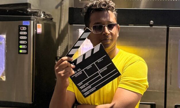 ঢাকার সিনেমা শিল্পকে ‘নির্লজ্জ’ উল্লেখ করে ‘ঢাকা সাগা’ স্থগিত