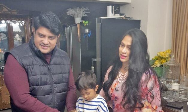 বোনের করা জিডিতে স্বামী-সন্তানসহ প্রকাশ্যে পপি, অস্বীকার করলেন বাড়ি দখলের অভিযোগ