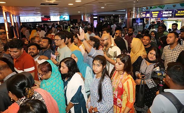 ‘ব্যবসায়িক কৌশলের’ দোহাই দিয়ে ঈদের সিনেমার শো বাড়াচ্ছে না স্টার সিনেপ্লেক্স
