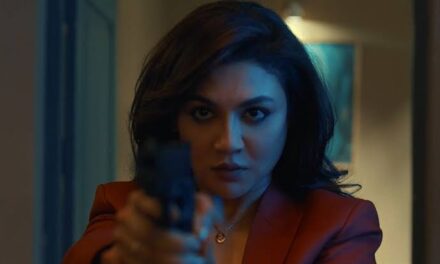 ঢাকার বক্স অফিসে সাফল্যের দুই রূপ দেখছেন জয়া আহসান