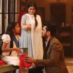 সুন্দর কাঠামোতে বসানো নড়বড়ে ‘নীলচক্র’ nilchokro_bmdb_image