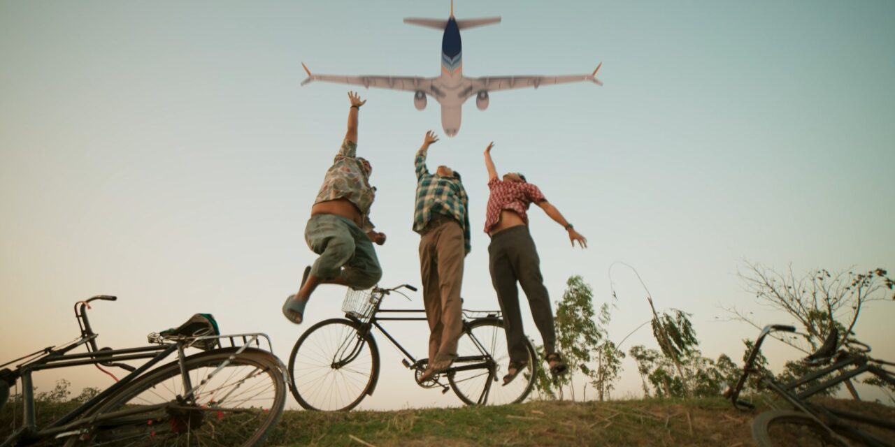 ‘উড়াল’ একটি আড়াল সময়ের গল্প