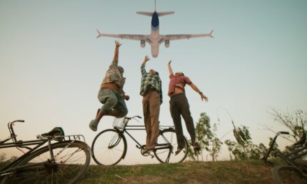 ‘উড়াল’ একটি আড়াল সময়ের গল্প