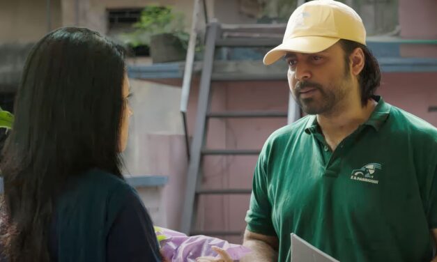 আকা: মানুষের সেবায় নিয়োজিত অ্যাটেনশন সিকার❗