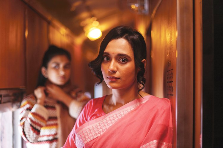 অভিনয় ও গল্প নির্ভর সিনেমার ভক্তরা নির্দ্বিধায় চড়তে পারেন বনলতা এক্সপ্রেসে