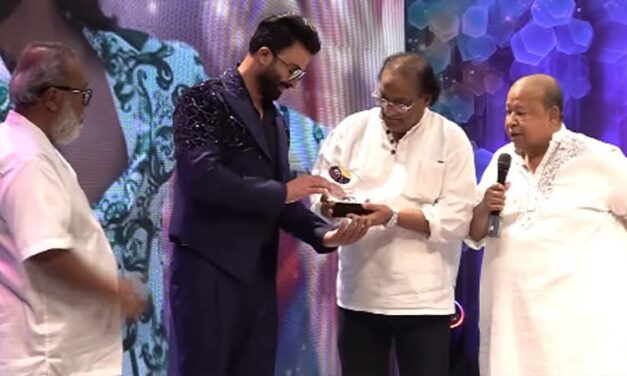 শাকিব খানকে ৭০ লাখ টাকার রোলেক্স উপহার—আমাদের স্পেকট্যাকল অব ডেকাডেন্স