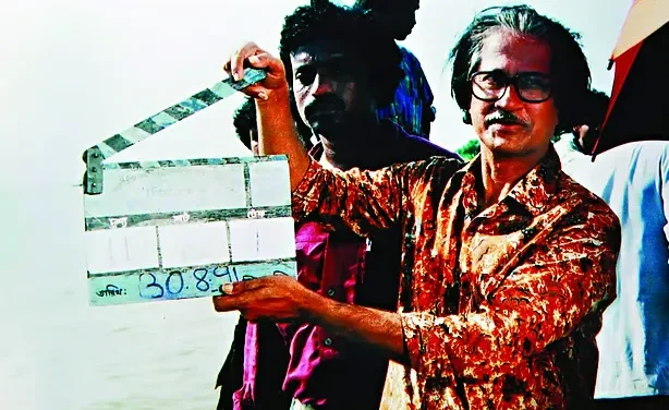 পাপেট-চিত্রশিল্পের গণ্ডি ছাপিয়ে নাটকেও উজ্জ্বল মুস্তাফা মনোয়ার