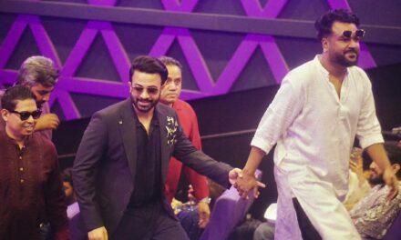 শুধু নেগেটিভ রিভিউ কেটে কেটে প্রচার করলো প্রথম দিন, ব্যাপারটা বুঝলাম না: শাকিব খান