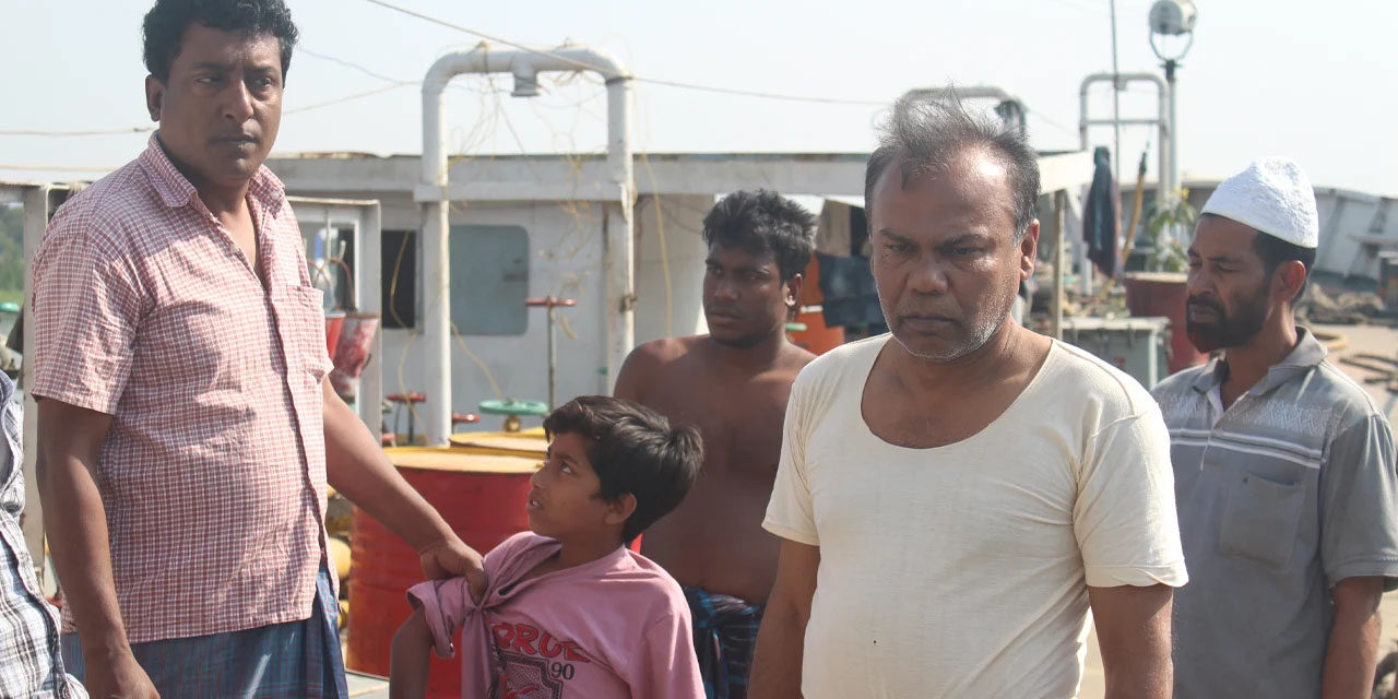 নদীকেন্দ্রিক মানুষের জীবনধারা ‘মাস্তুল’