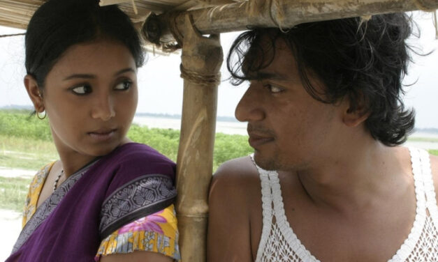 গিয়াস উদ্দিন সেলিম ও কাল্ট ক্লাসিক ‘মনপুরা’